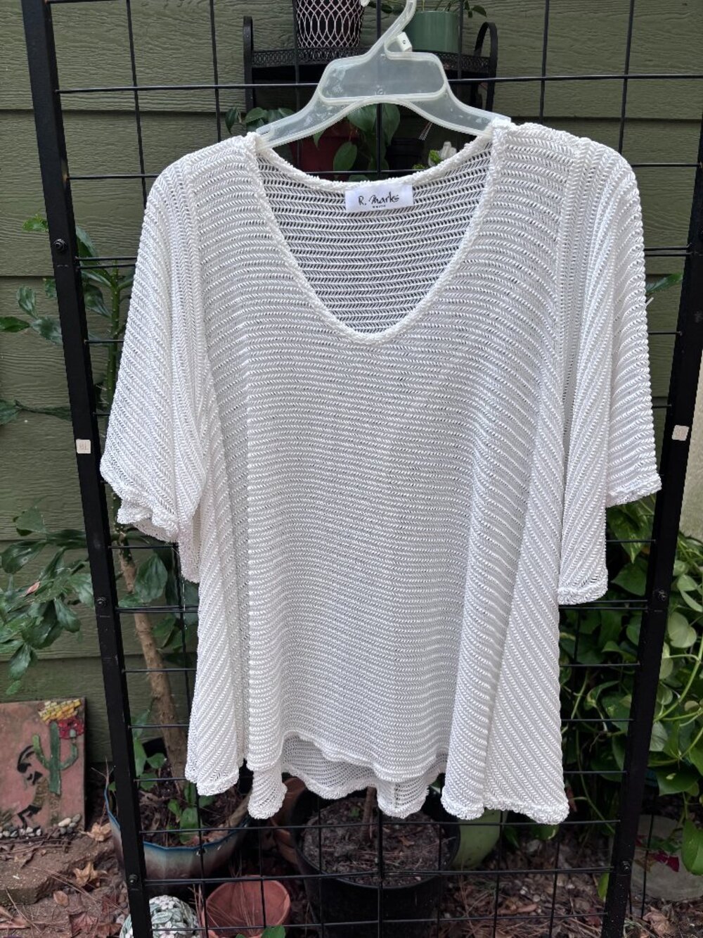 R. Mark White Soft Knit Blouse SHEER